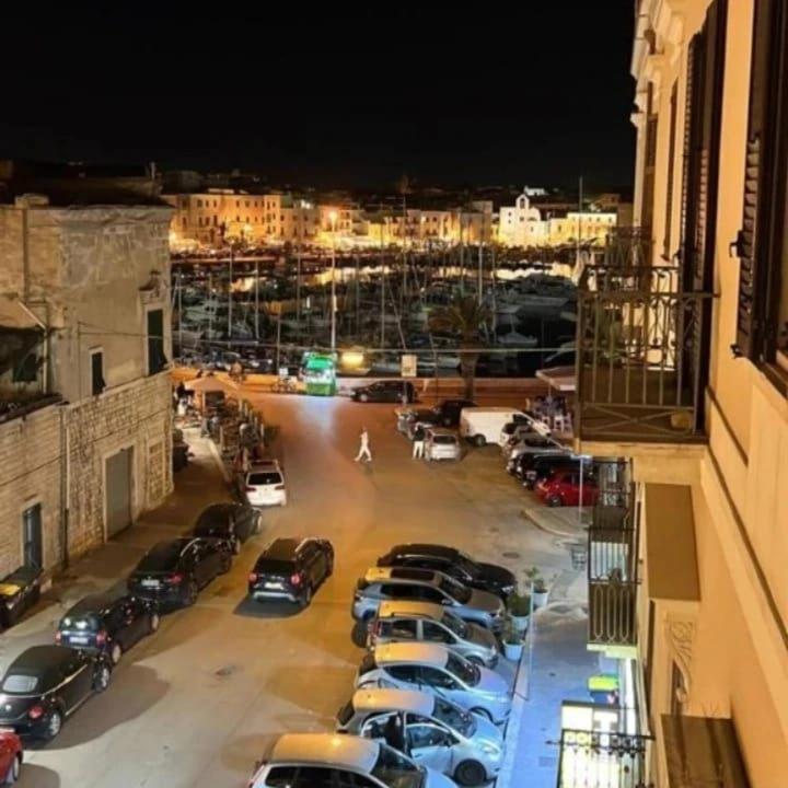 Seaport #Apartment Trani Extérieur photo